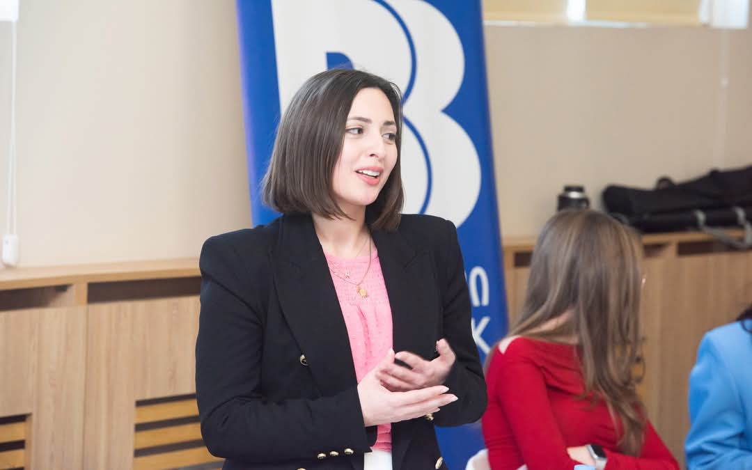  გაიცანი დამსაქმებელი 